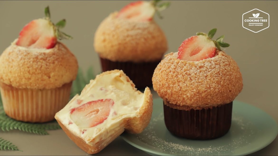 Strawberry-Cream-Puff-Cookie-Choux-Muffin-Recipe Strawberry Cream Puff(Cookie Choux) Muffin Recipe