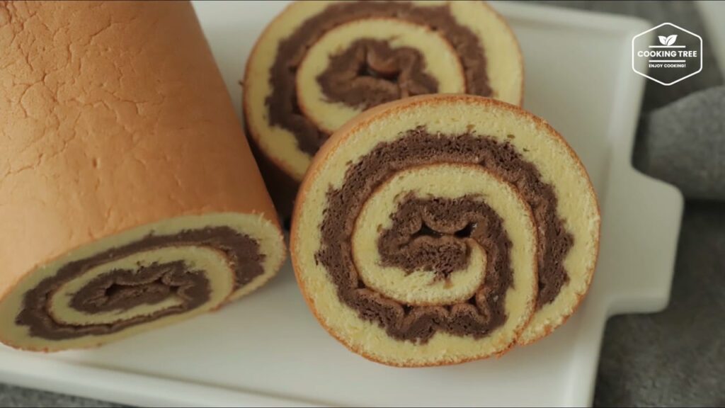 Chocolate Vanilla Swiss Roll Cake Recipe-Cooking tree