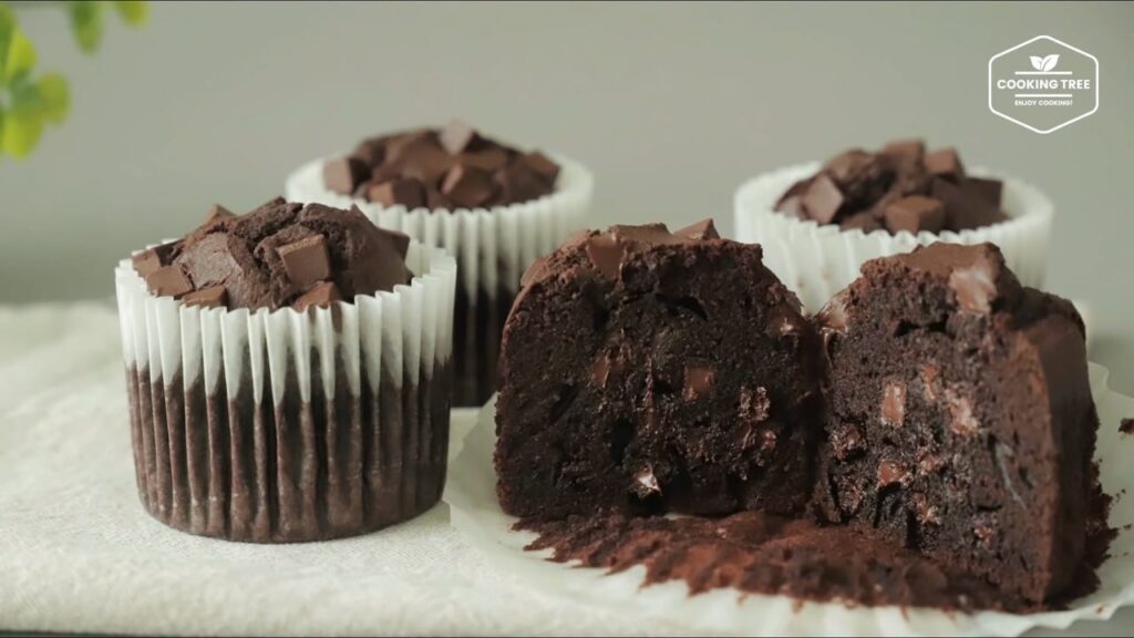 Moist-Chocolate-Chip-Muffins-Recipe-Cooking-tree