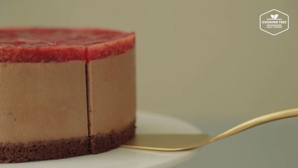 Strawberry Chocolate Cheesecake Recipe-Cooking tree