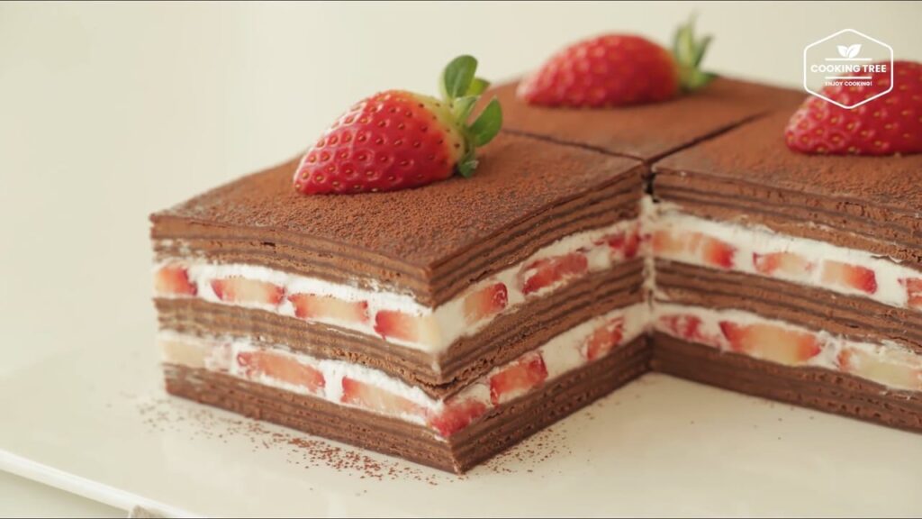 Strawberry Chocolate Crepe Cake Recipe-Cooking tree