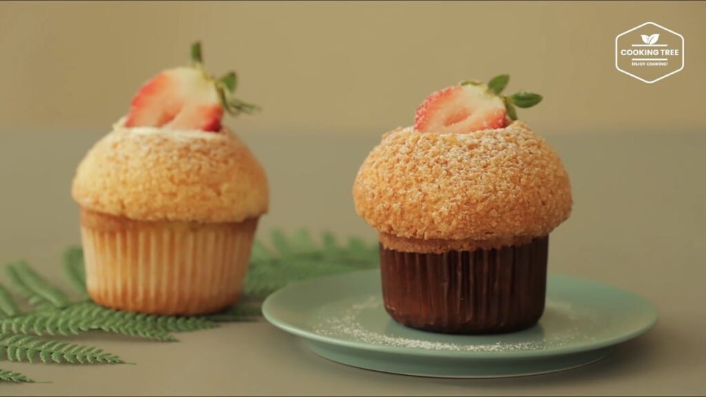 Strawberry Cream Puff(Cookie Choux) Muffin Recipe-Cooking tree