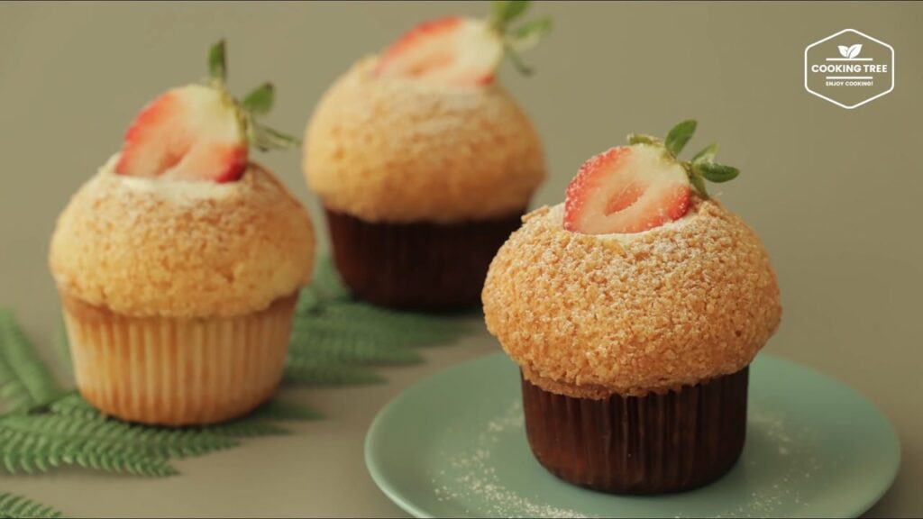 Strawberry Cream Puff(Cookie Choux) Muffin Recipe-Cooking tree