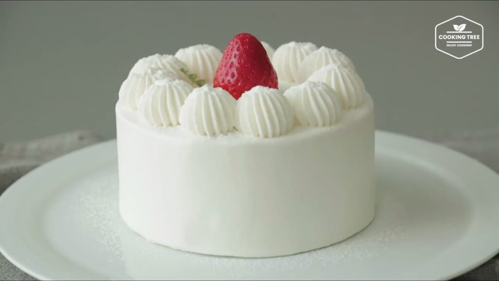 Strawberry Vertical Layer Cake Recipe-Cooking tree