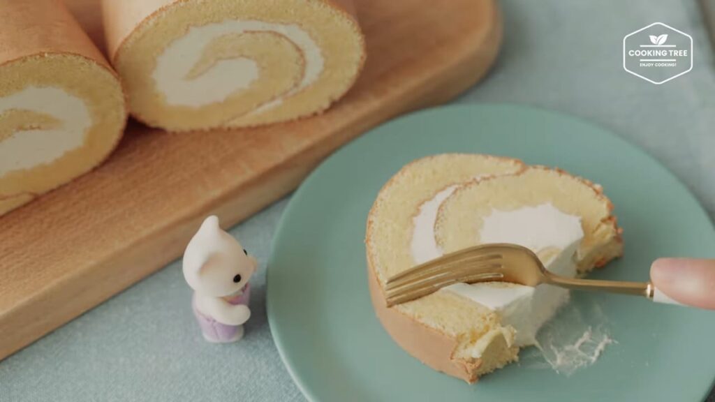 Vanilla Roll Cake Swiss Meringue Buttercream Cooking tree