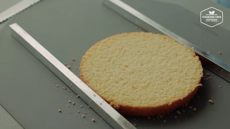 Vanilla Sponge Cake (Genoise) Recipe | Cooking Tree