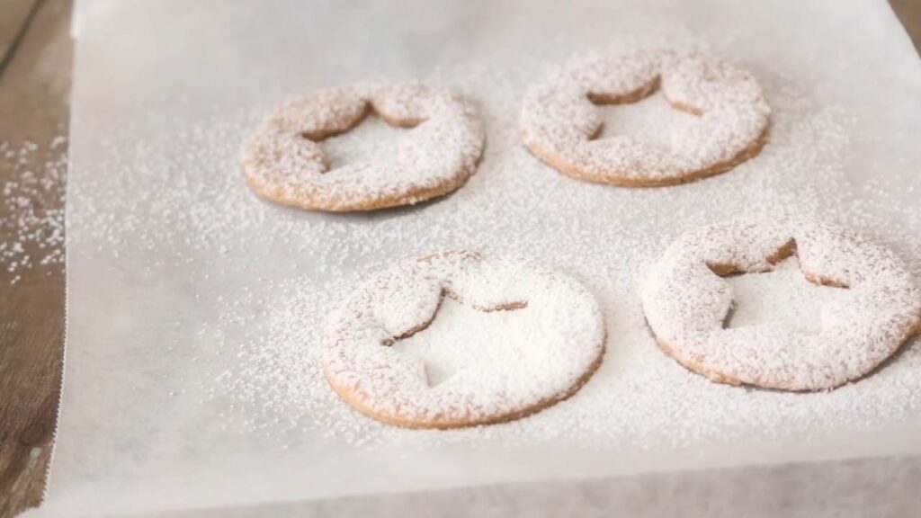 Christmas Linzer Cookie Jam cookies Recipe Cooking tree