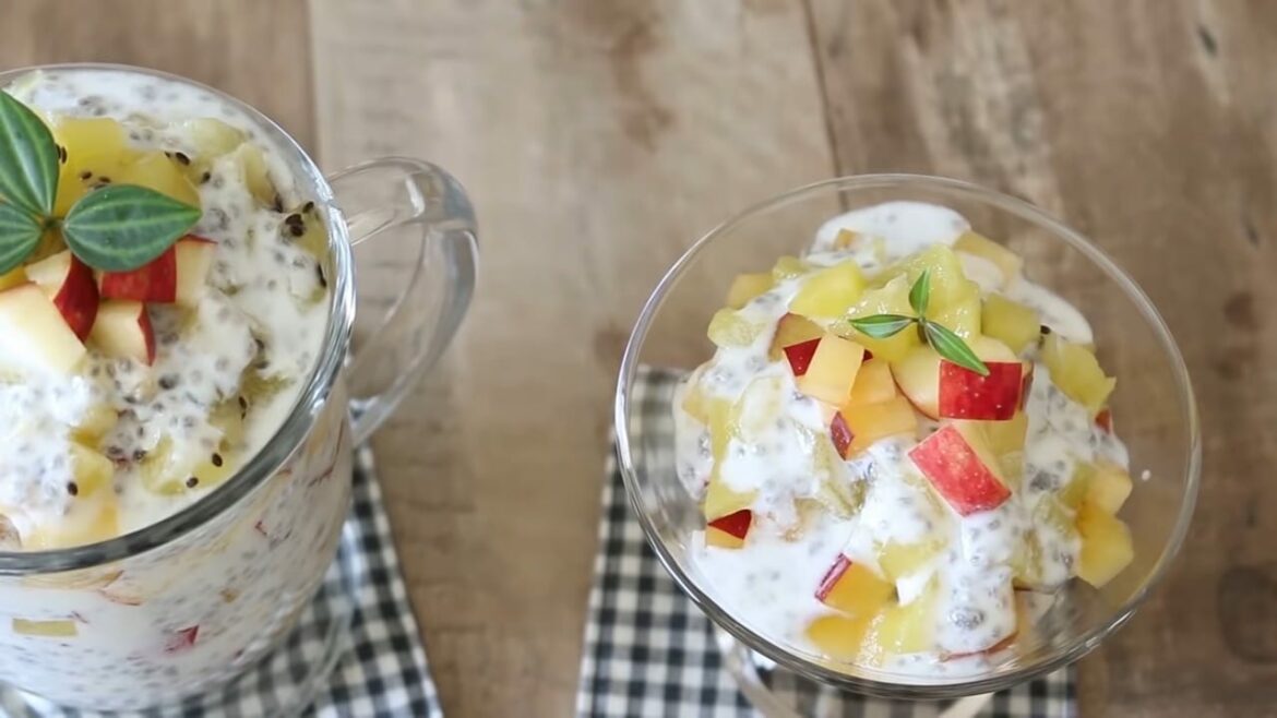 Fruit chia seed Yogurt Parfait Fruit chia seed Yogurt Parfait