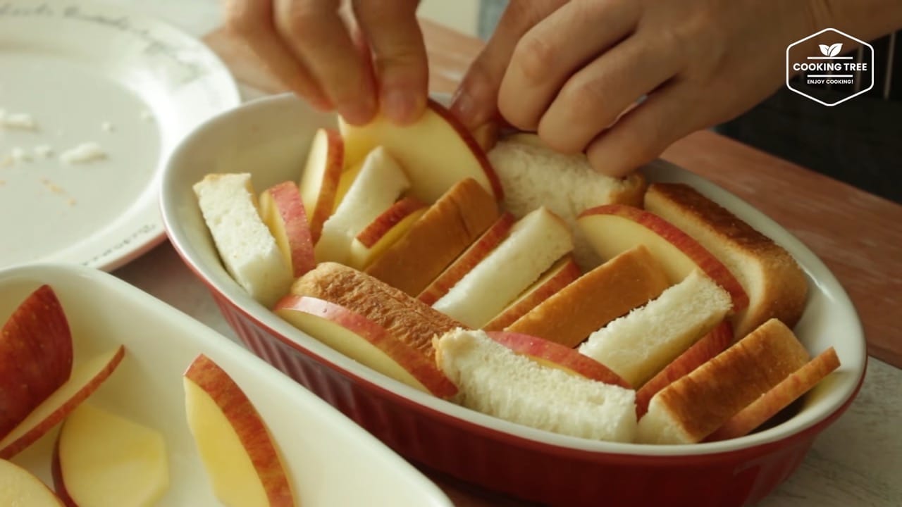 How to make Apple bread pudding