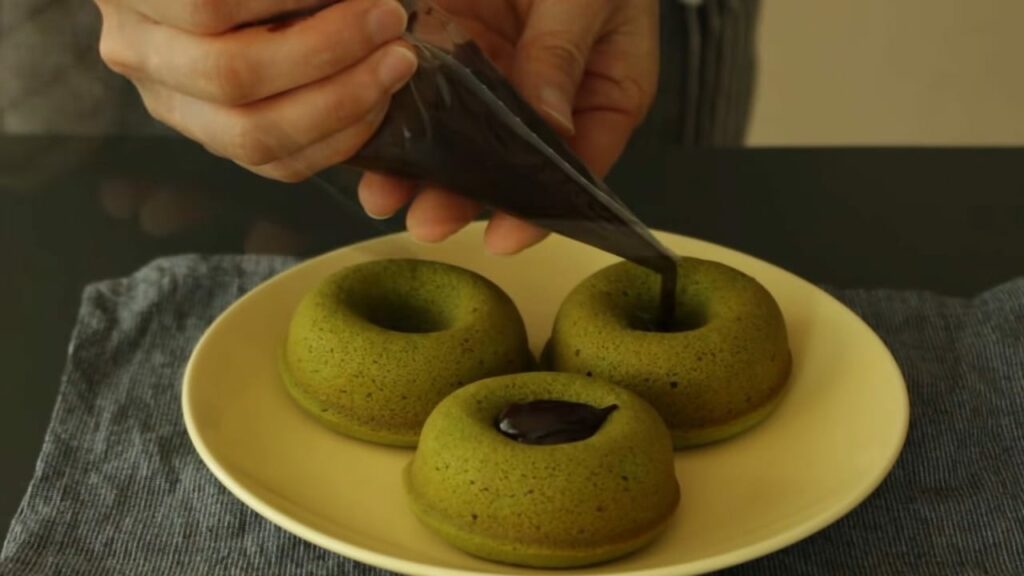 Baked matcha green tea doughnut Recipe Cooking tree