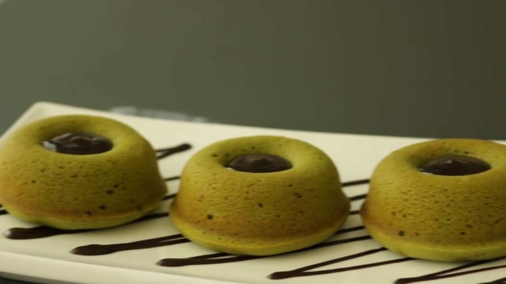 Baked matcha green tea doughnut Recipe Cooking tree