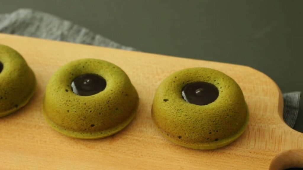 Baked matcha green tea doughnut Recipe Cooking tree