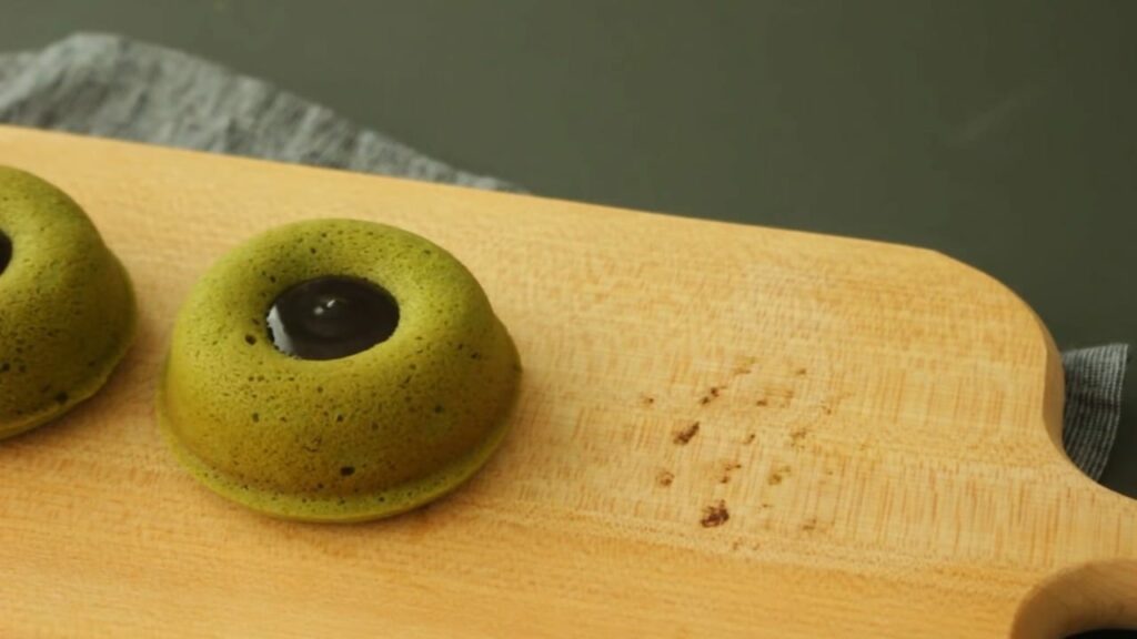 Baked matcha green tea doughnut Recipe Cooking tree