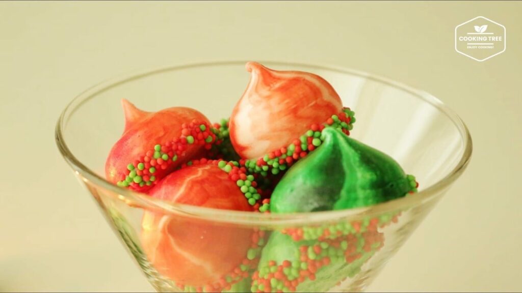 Christmas kisses meringue cookies Cooking tree