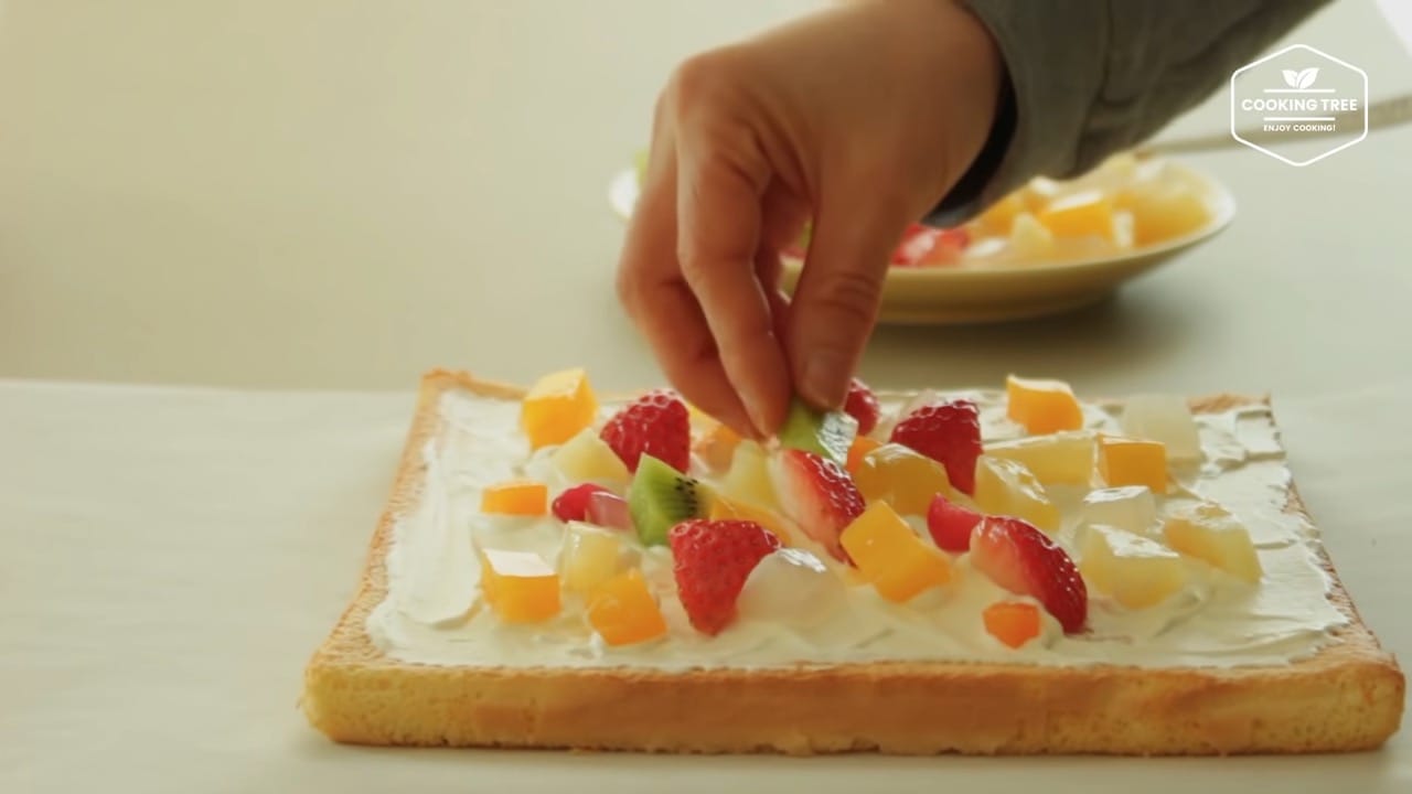 Fruits roll cake Recipe