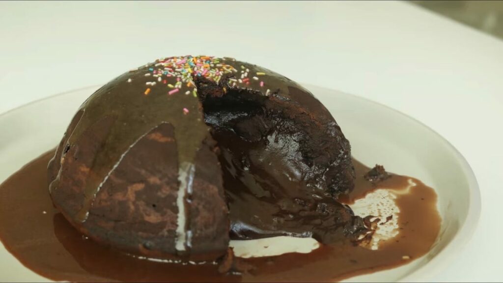 Giant Fondant au Chocolat Chocolate Lava Cake Cookingtree