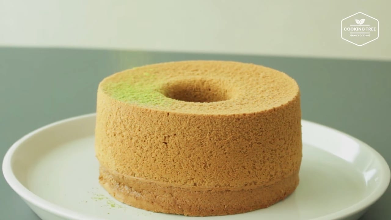 How to make Green tea chiffon cake (Matcha Cake)