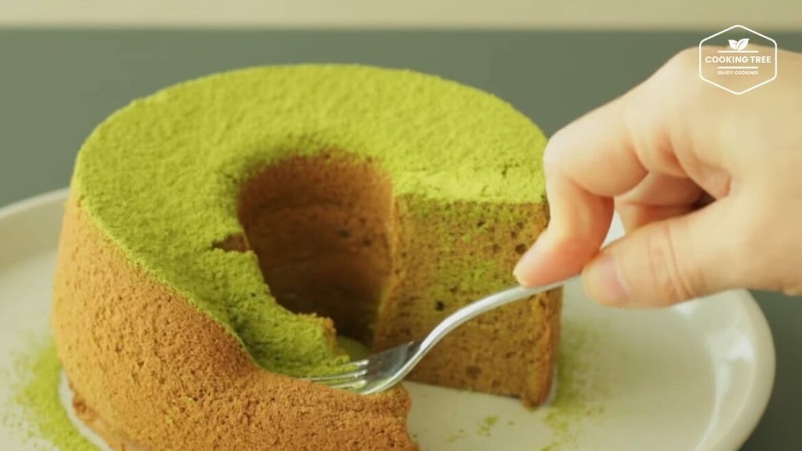 How to make Green tea chiffon cake (Matcha Cake)
