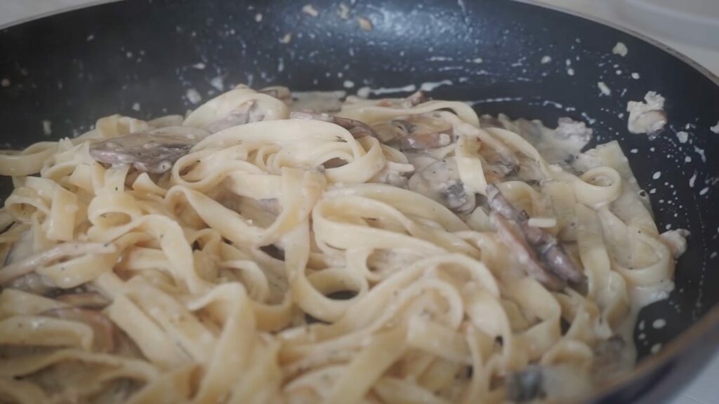 Mushroom Cream Pasta tagliatelle pasta Cooking tree