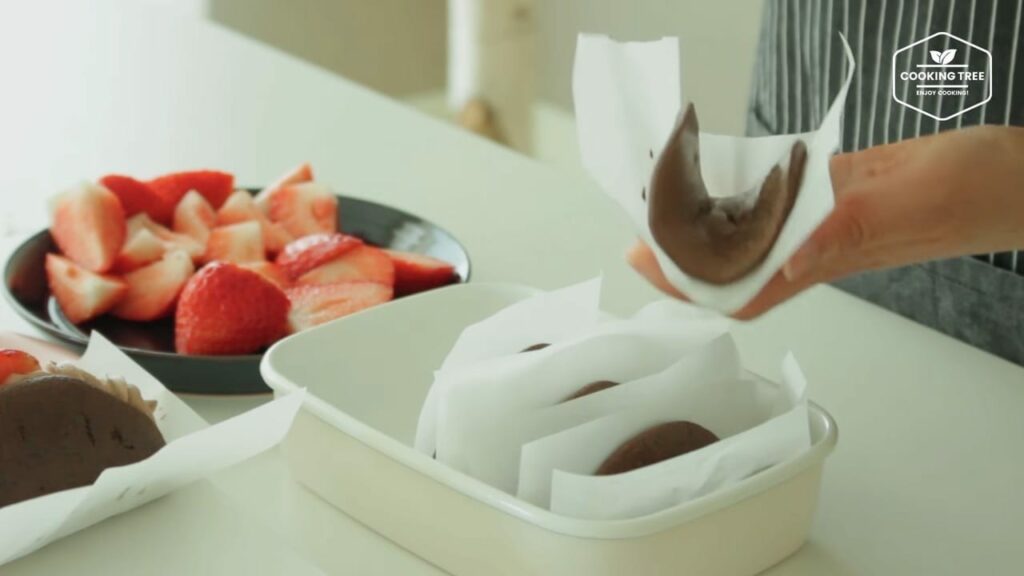 Strawberry Chocolate Omelet Bread Rcipe Cooking tree