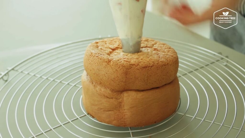 Strawberry Cream Castella Cake Recipe Cooking tree