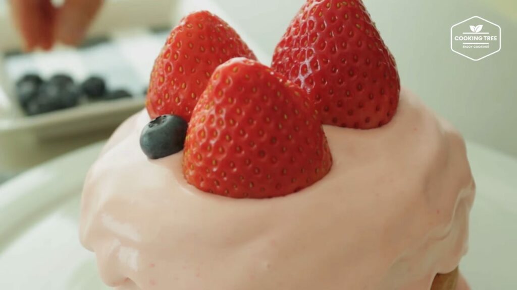 Strawberry Cream Castella Cake Recipe Cooking tree