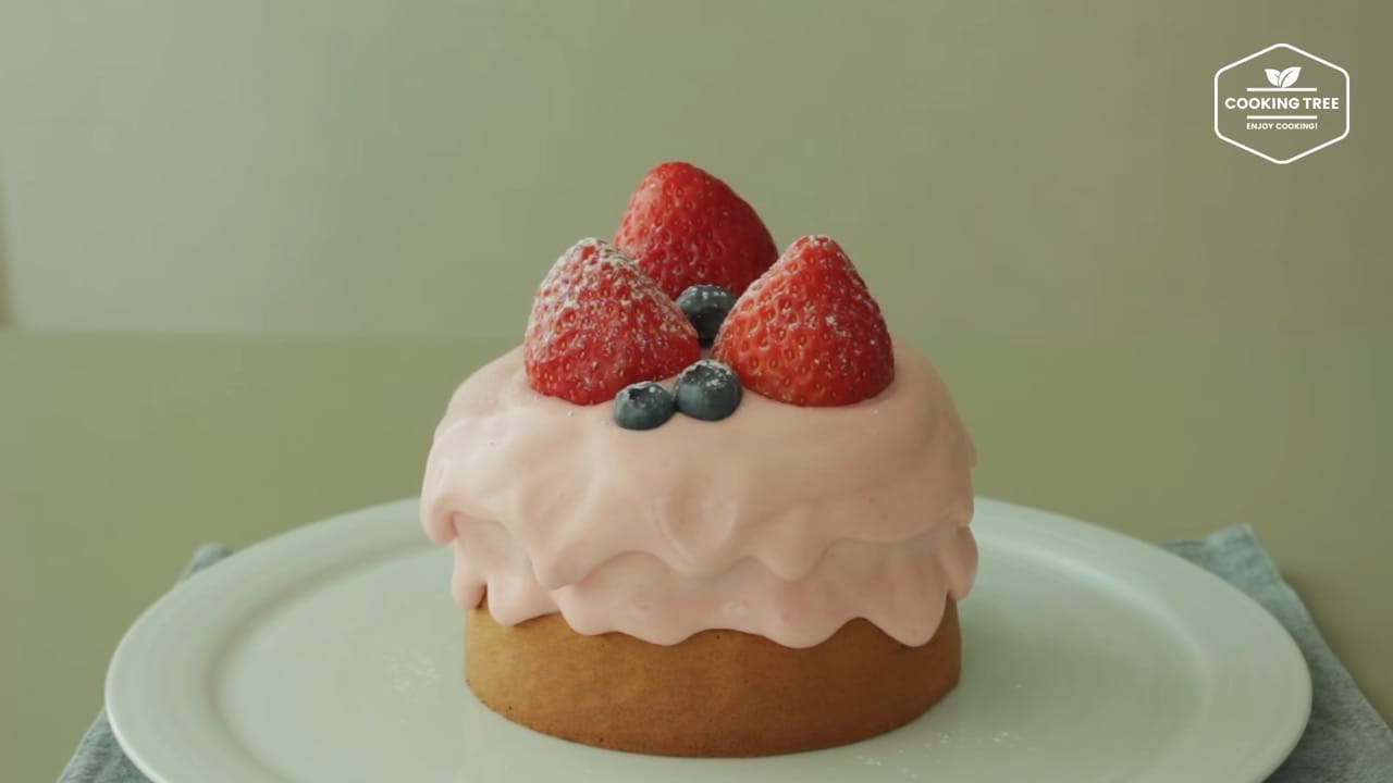 Strawberry Cream Castella Cake Recipe