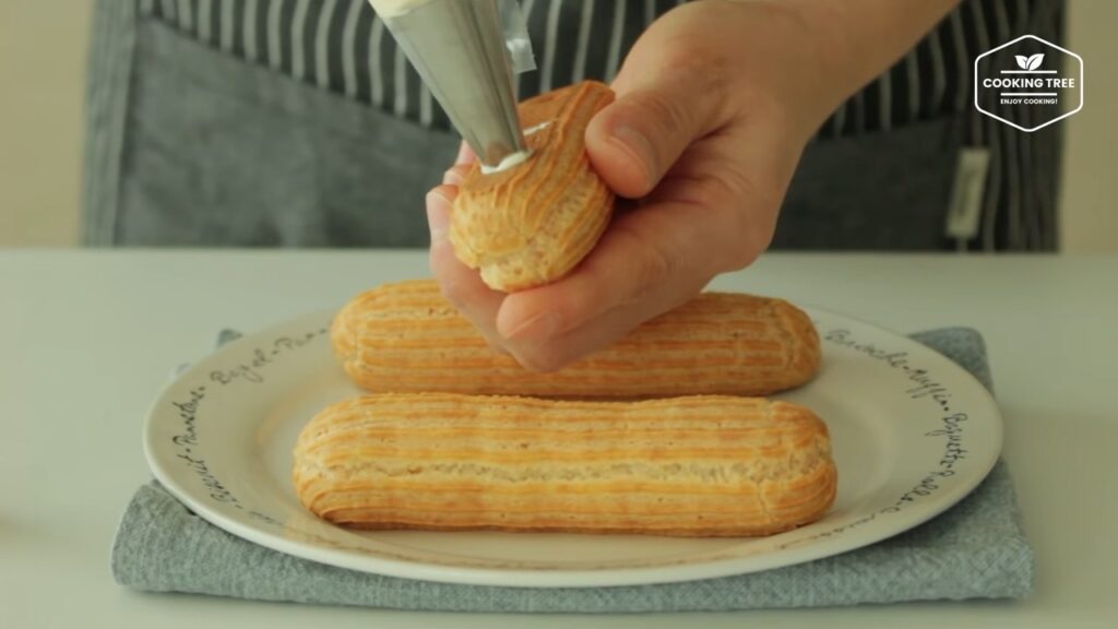 Strawberry Eclair Recipe Cooking tree
