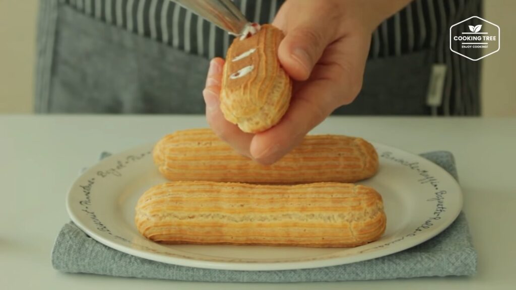Strawberry Eclair Recipe Cooking tree