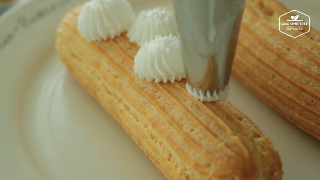 Strawberry Eclair Recipe Cooking tree