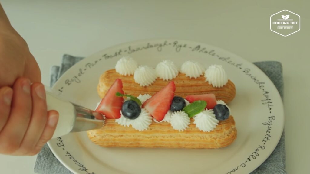 Strawberry Eclair Recipe Cooking tree