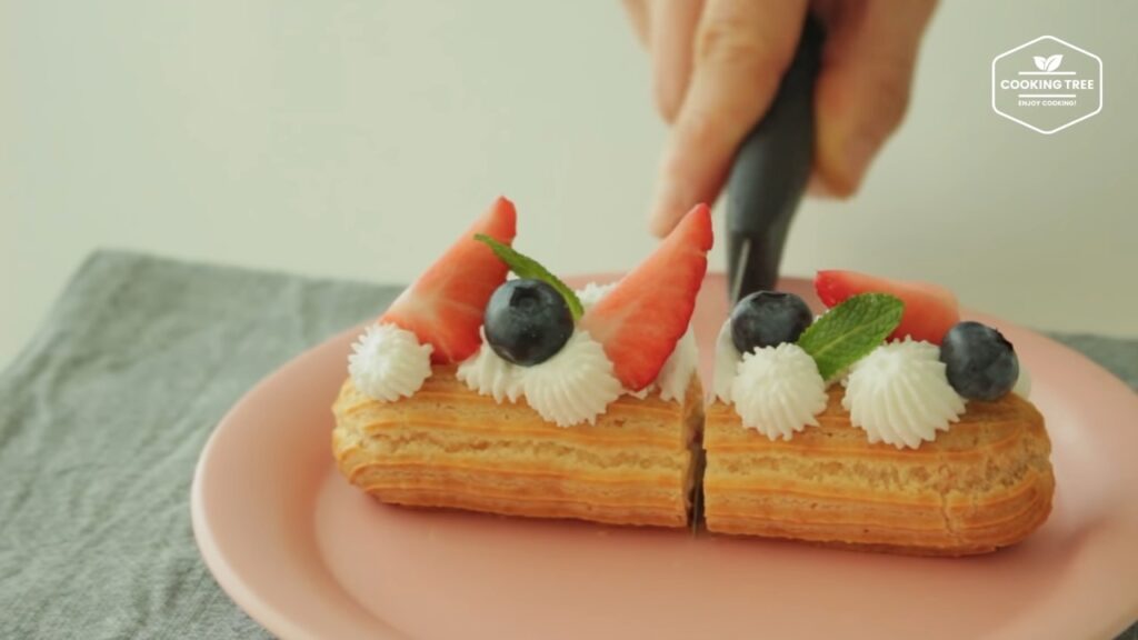 Strawberry Eclair Recipe Cooking tree
