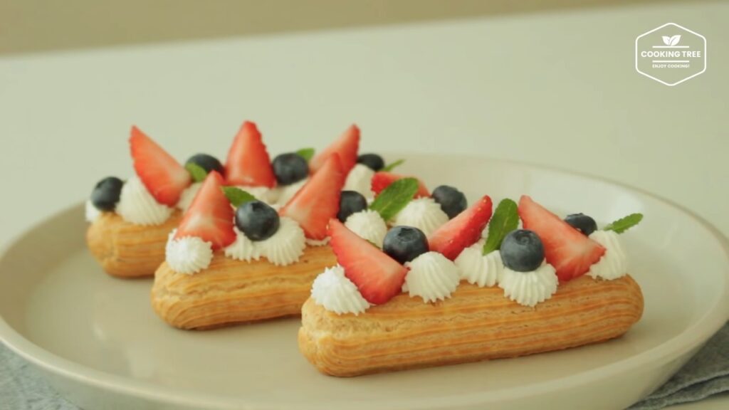 Strawberry Eclair Recipe Cooking tree