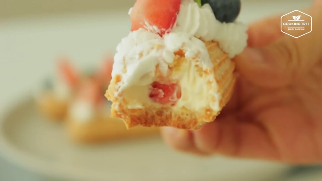 Strawberry Eclair Recipe Cooking tree