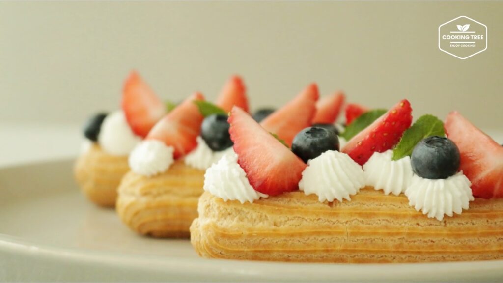 Strawberry Eclair Recipe Cooking tree