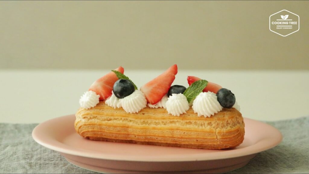 Strawberry Eclair Recipe Cooking tree