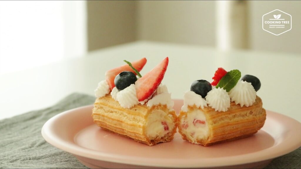 Strawberry Eclair Recipe Cooking tree