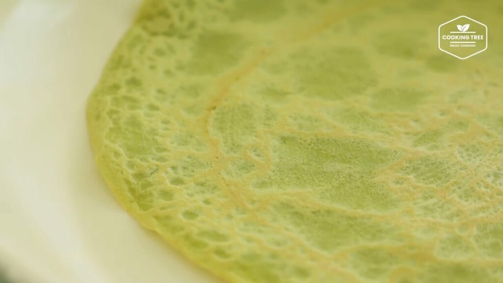 Strawberry green tea Matcha crepe cake Recipe Cooking tree