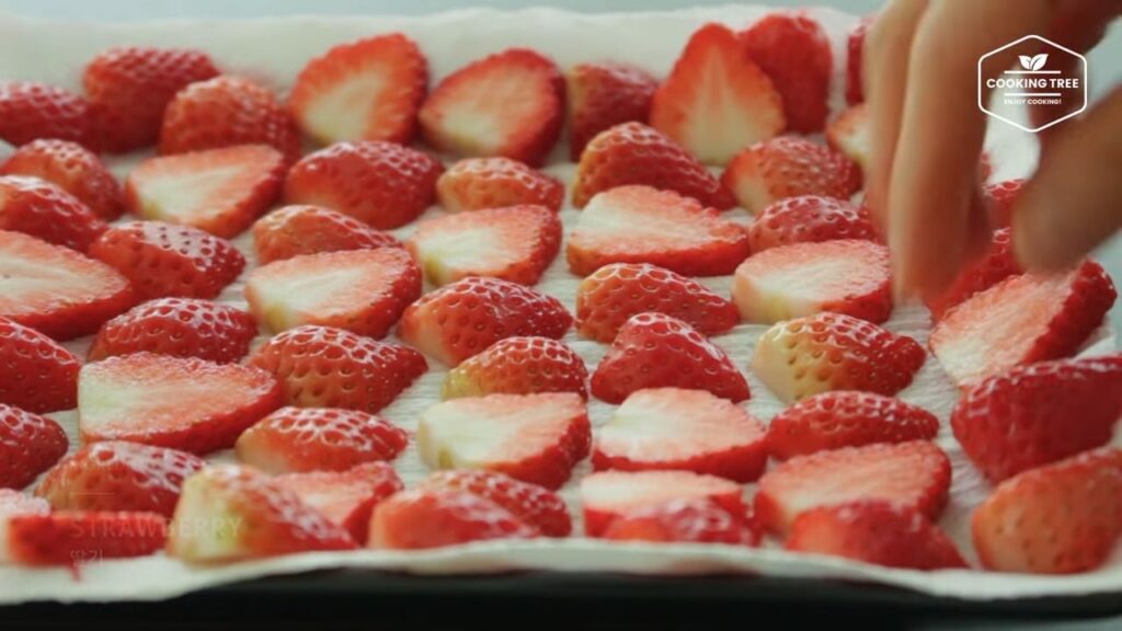 Strawberry green tea Matcha crepe cake Recipe Cooking tree