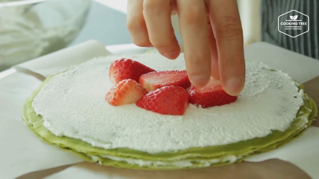 Strawberry green tea Matcha crepe cake Recipe Cooking tree