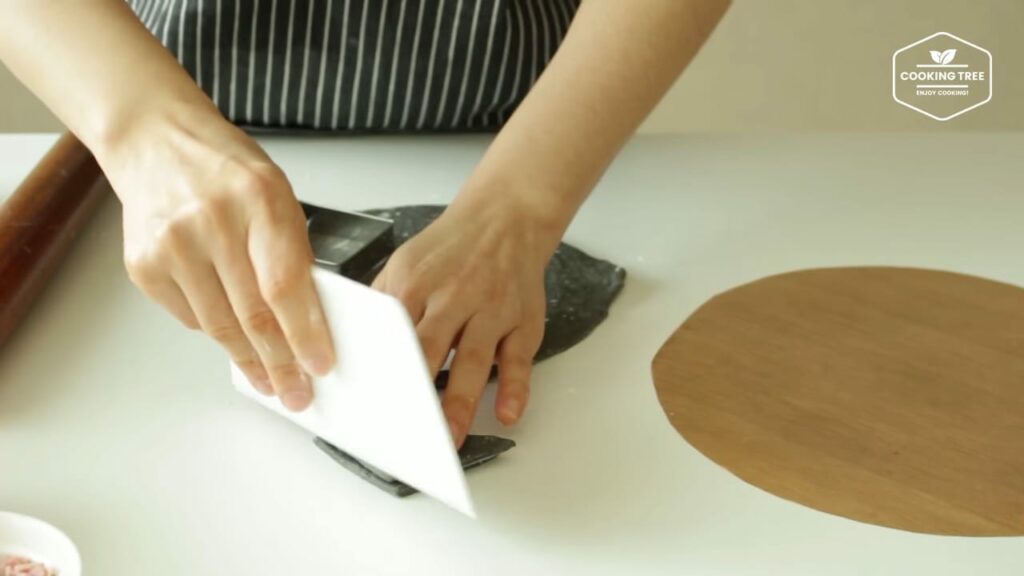 squid ink pizza bread Cooking tree