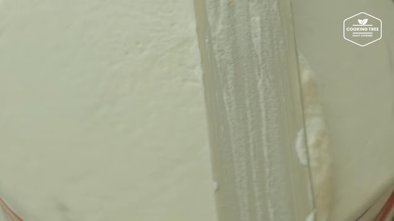 chocolate-strawberry-crepe-cake-recipe