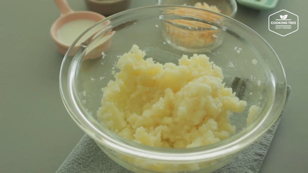 Eggslut s Recipe coddled eggs with mashed potatoes Cooking tree