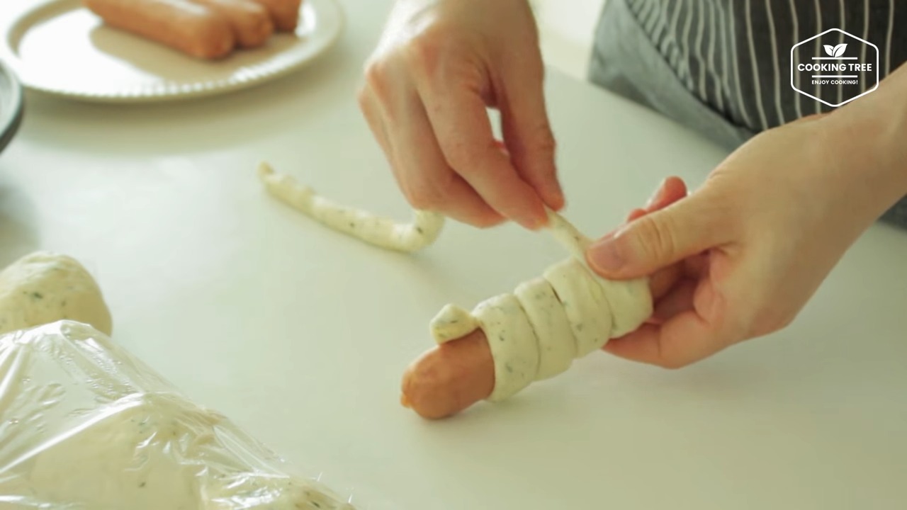 Sausage Bread Roll Recipe