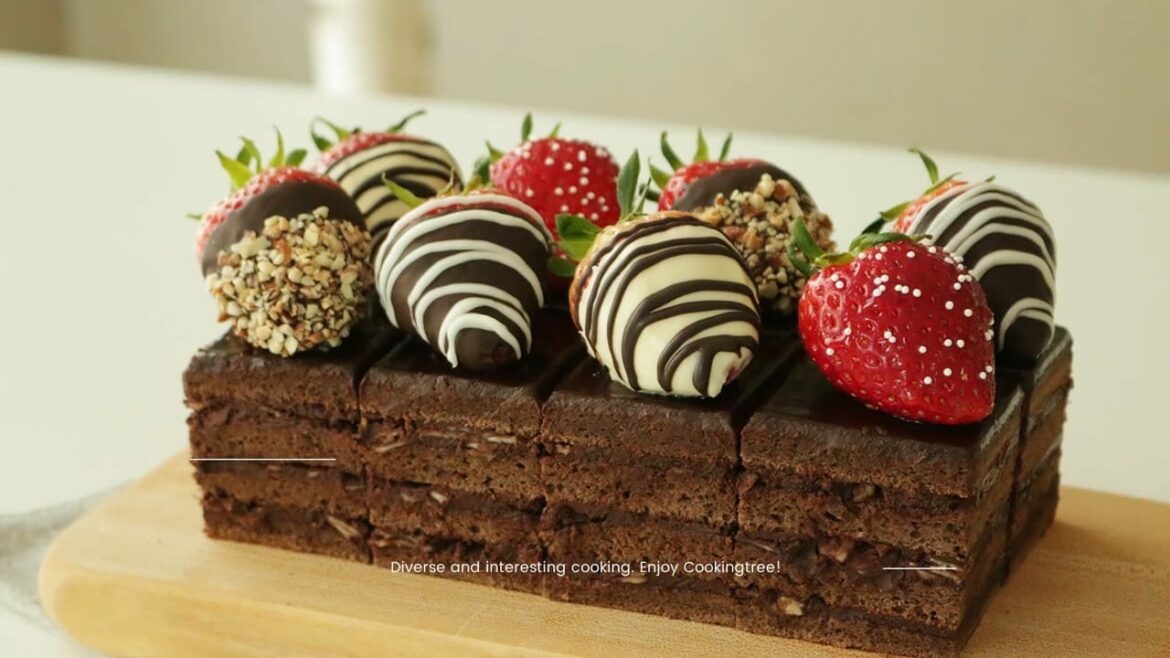 Strawberry Chocolate Ganache Cake Recipe