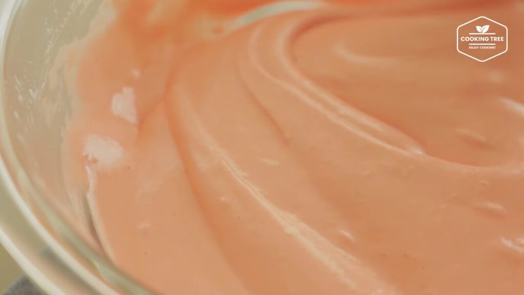 딸기 시폰 케이크 만들기 쉬폰 생크림 케이크 Strawberry Chiffon Cake Recipe ストロベリーシフォンケーキ Cookingtree쿠킹트리 screenshot
