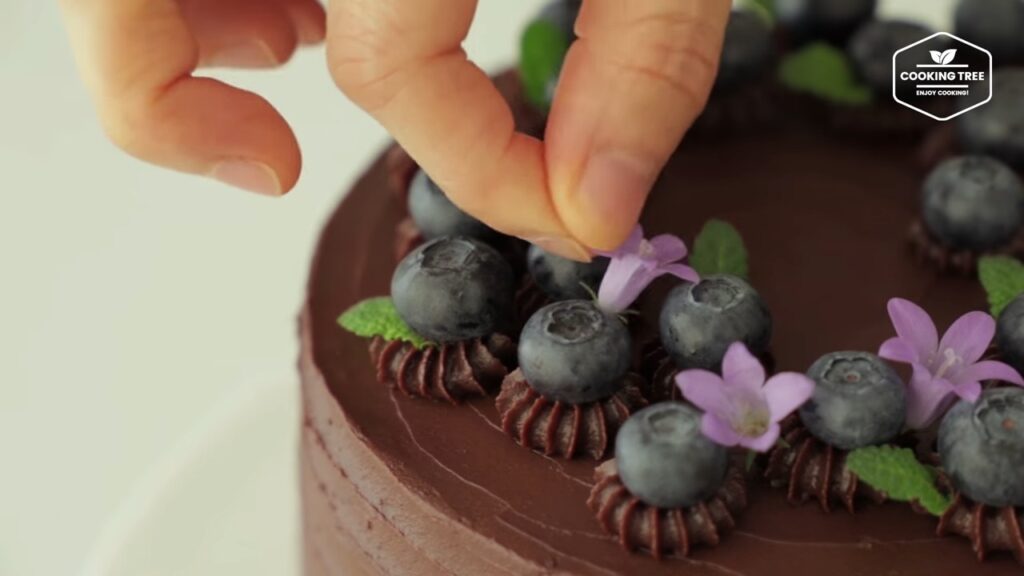 Blueberry Ganache Cake Recipe Chocolate cake Cooking tree