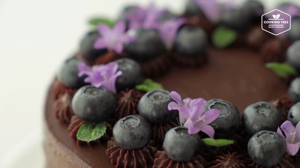 Blueberry Ganache Cake Recipe Chocolate cake Cooking tree
