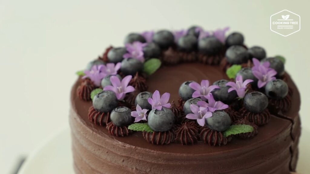 Blueberry Ganache Cake Recipe Chocolate cake Cooking tree