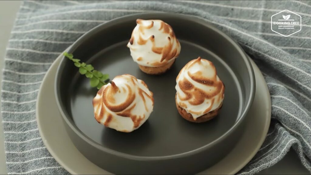 Cocoa meringue choux Cream puffs Recipe Cooking tree